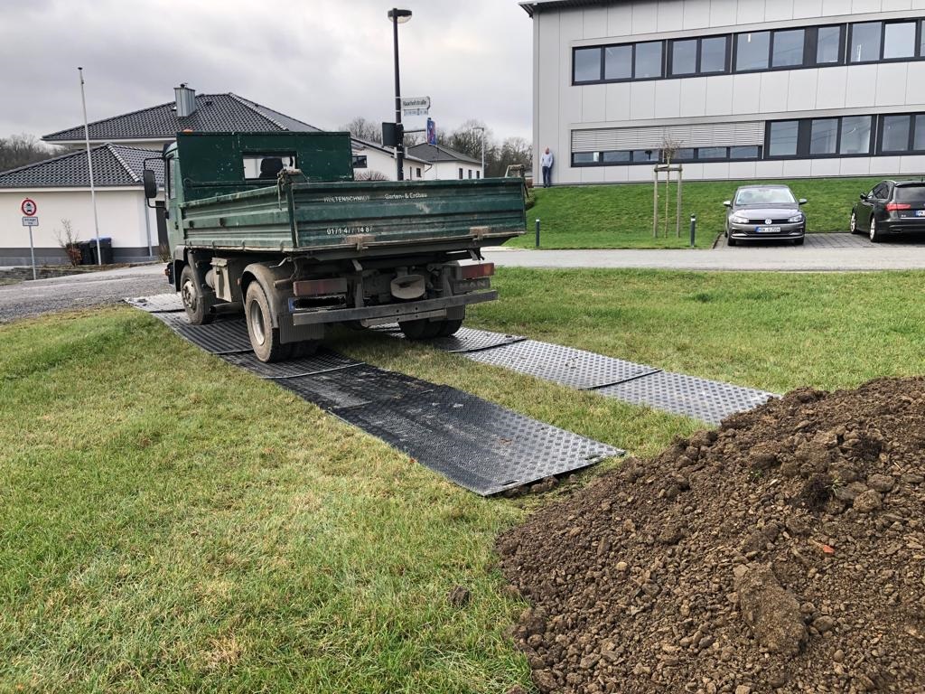 15mm Fahrplatten Einsatz 7,5t LKW Baustelle Arnsberg NRW